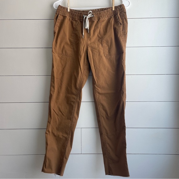 Vuori Pants - Vuori Women's Drawstring Utility Jogger Pants in Brown/ Caramel Small